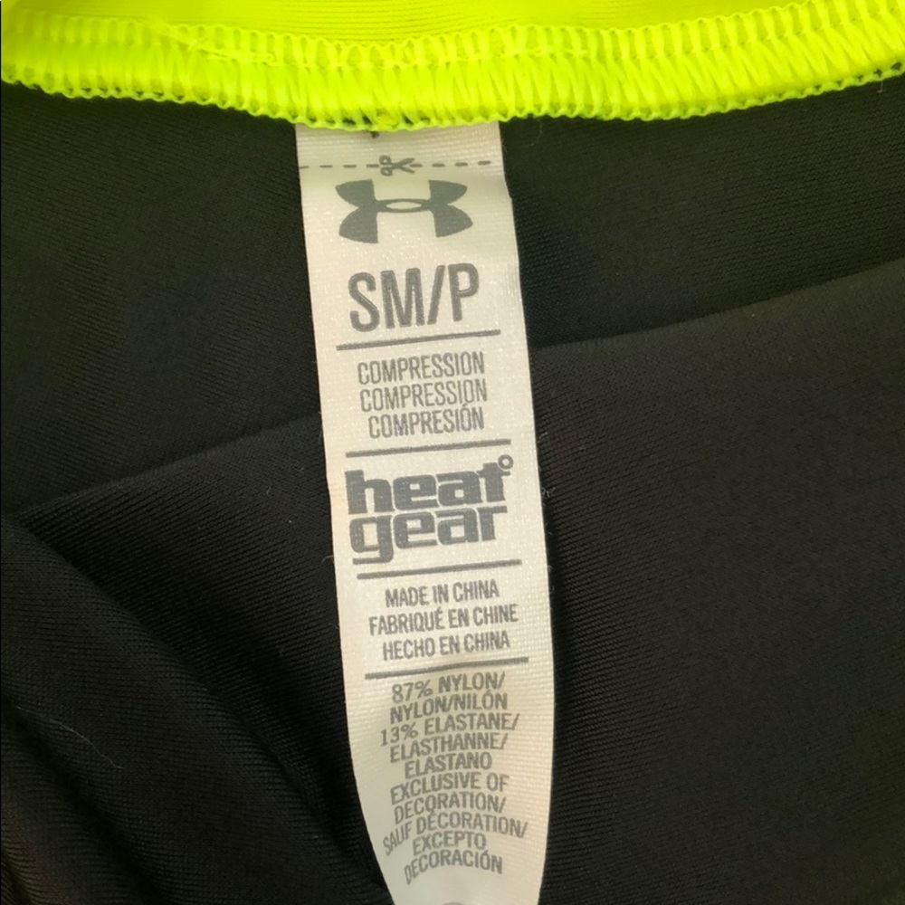 Under Armour Compression Crop Medium - image 3